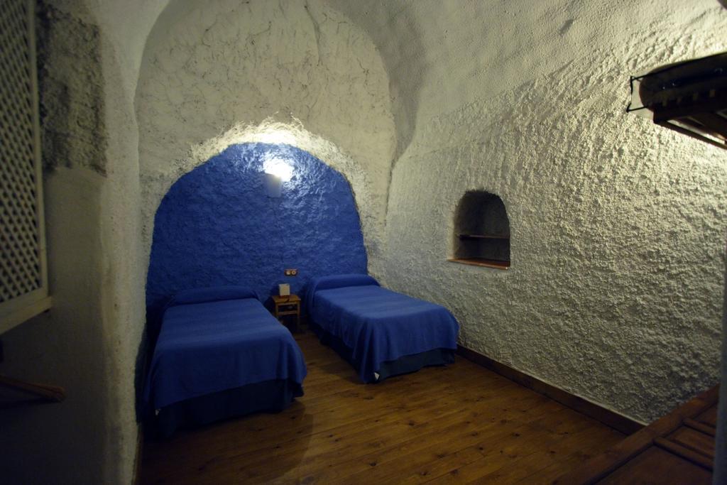 Casas Cueva La Tala Hotel 2*