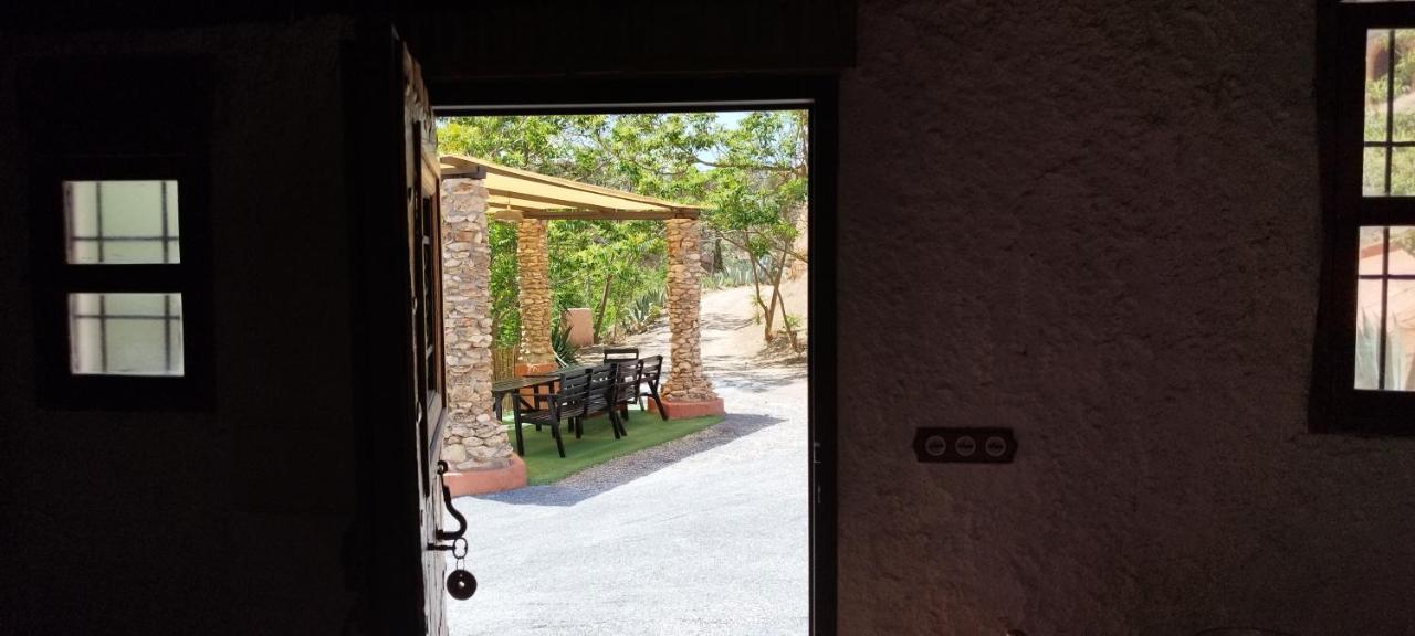 Hotel Casas Cueva Y Cortijo La Tala En Guadix