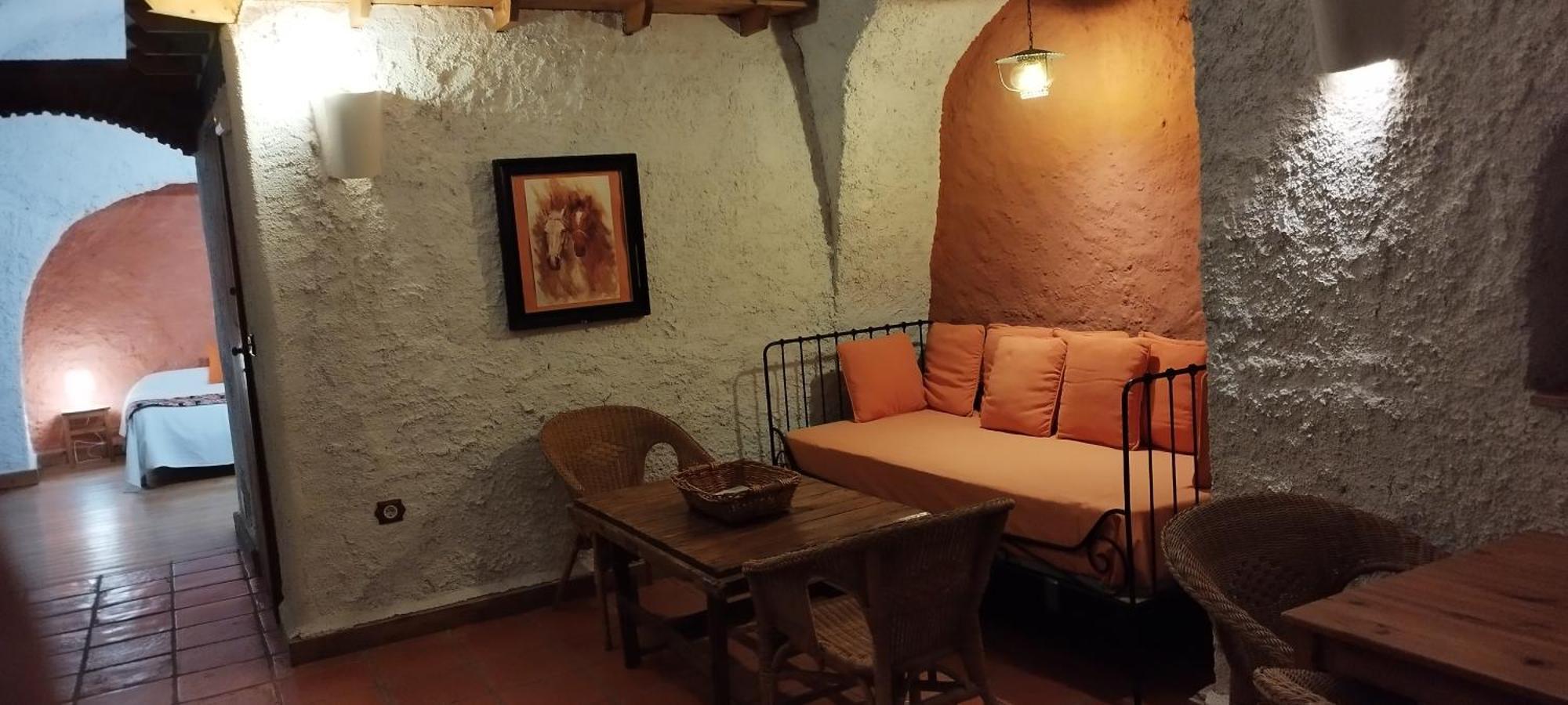 Casas Cueva Y Cortijo La Tala En Hotel