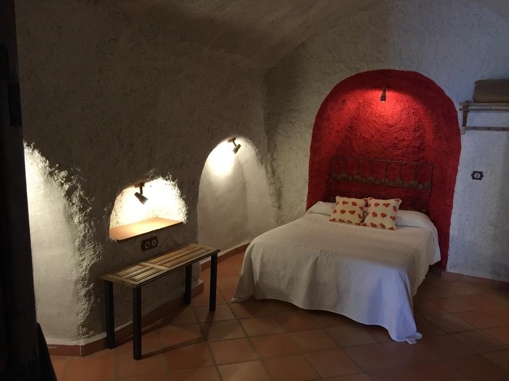 Hotel Casas Cueva Y Cortijo La Tala En
