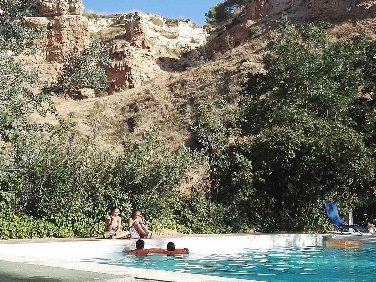 Casas Cueva Y Cortijo La Tala En Hotel Guadix